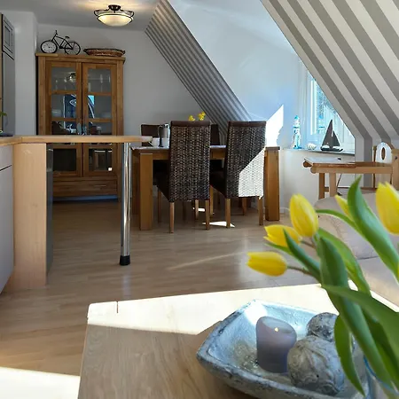 *hues Pelle* Suddorf